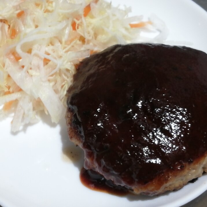 簡単！肉汁じゅわ～っ♪基本のチーズinハンバーグ